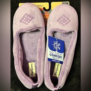 NWT Dearfoams No Sweat Comfort Women’s size Large 9-10